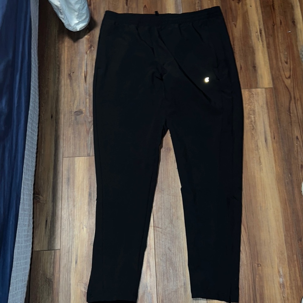 Men’s Eastbay jogging pants size large